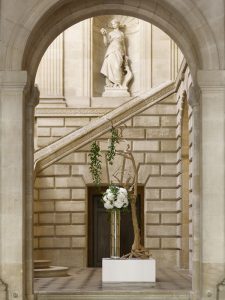 Joachim Mogarra, « Bouquet perpétuel », 1988, collection Frac Aquitaine, photo Jean-Christophe Garcia. À voir jusqu'au 3 septembre 2017 à l'Opéra National de Bordeaux