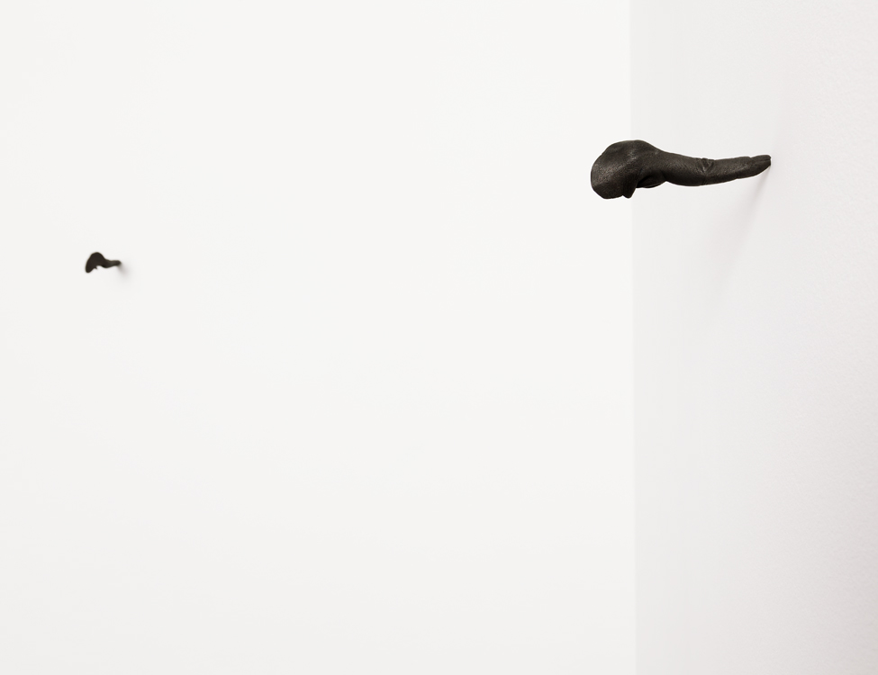 Daniel Firman, « I’m keeping my distance (Céline) », 2016, don 2017 des Amis du Frac Aquitaine, collection Frac Aquitaine, (c) Daniel Firman, photo Jean-Christophe Garcia